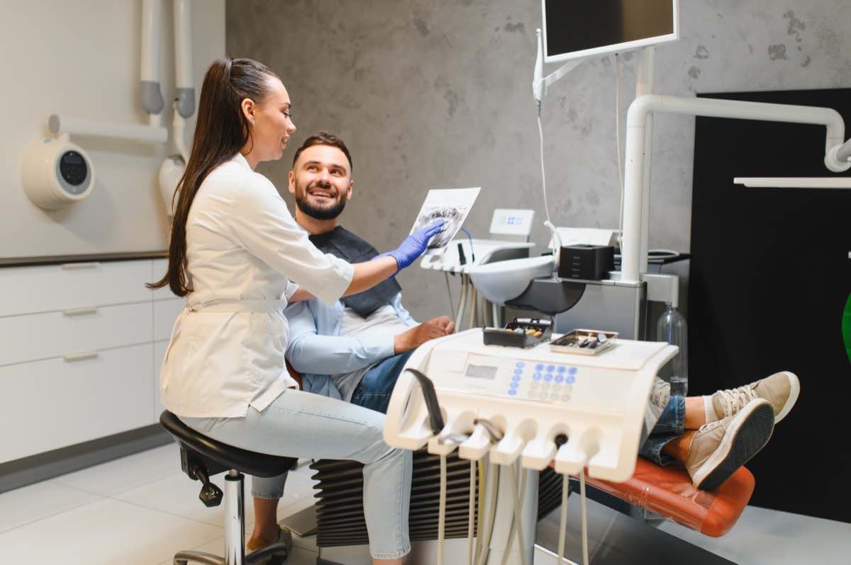 Dynamic Dental Office